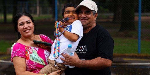 "A hist&oacute;ria do meu filho come&ccedil;a quando algu&eacute;m diz sim &agrave; doa&ccedil;&atilde;o de &oacute;rg&atilde;os", diz pai de crian&ccedil;a transplantada