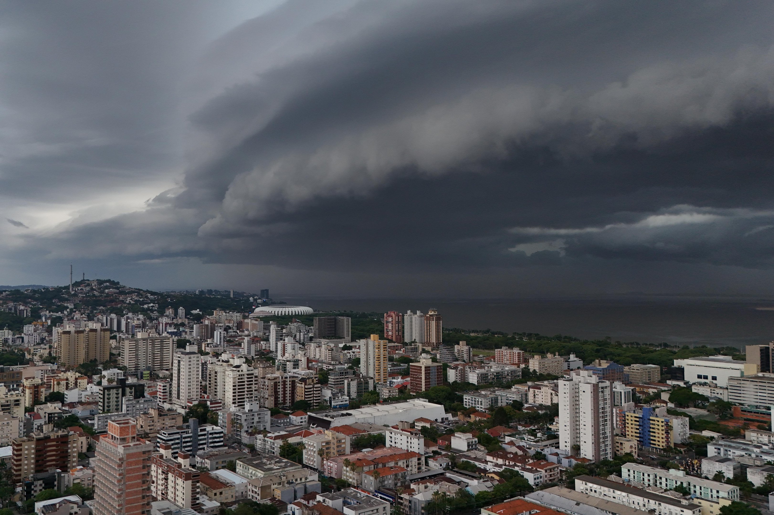 El Ni&ntilde;o em forma&ccedil;&atilde;o? Meteorologistas projetam fen&ocirc;meno a partir do outono de 2026