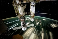 Astronauta faz imagens impressionantes em viagem de 220 dias ao espaço<!-- NICAID(16036481) -->