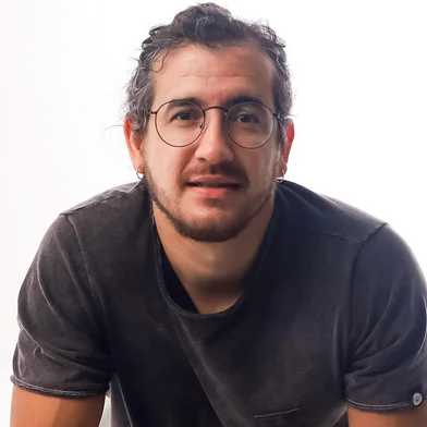 Humorista Afonso Padilha abre a temporada 2022 do projeto Noite da Comédia em Caxias do Sul.<!-- NICAID(15021927) -->