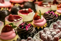 Doces.<!-- NICAID(15995691) -->