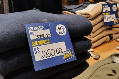 Ações da CDL Jovem preparam Caxias do Sul para o Dia Livre de Impostos<!-- NICAID(15430685) -->