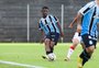 Grêmio acerta saída de mais um lateral da base para o futebol europeu