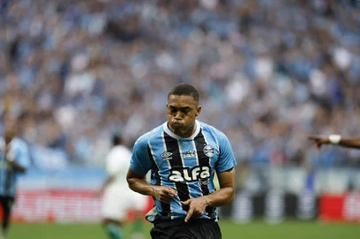 Porto Alegre, RS, Brasil -  Grêmio e Juventude se enfrentam em partida válida pelo Campeonato Brasileiro Série A 2025.Indexador: jeff botega<!-- NICAID(16154323) -->