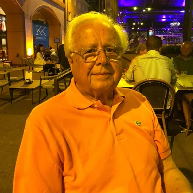 Morreu na noite da segunda-feira, 1º de dezembro, o jurista Ary Oswaldo Mattos Filho, em decorrência de questões pulmonares, aos 85 anos. Conhecido por sua atuação na área de mercado de capitais, foi sócio-fundador de um dos maiores escritórios de advocacia do País, que carrega seu sobrenome.<!-- NICAID(16179222) -->