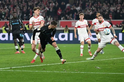 Patrik Schick, Bayer Leverkusen, futebol