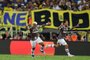 Fluminense's forward John Kennedy (L) celebrates after scoring his team's second goal during the Copa Libertadores final football match between Brazil's Fluminense and Argentina's Boca Juniors at Maracana Stadium in Rio de Janeiro, Brazil, on November 4, 2023. (Photo by CARL DE SOUZA / AFP)Editoria: SPOLocal: Rio de JaneiroIndexador: CARL DE SOUZASecao: soccerFonte: AFPFotógrafo: STF<!-- NICAID(15588266) -->