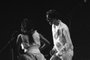 Cantora baiana Margareth Menezes, fez a abertura dos shows de David Byrne na turnê Rei Momo.Show Rei Momo, de David Byrne, realizado dia 17/05/1990, no Gigantinho, em Porto Alegre.-#ENVELOPE: 91472<!-- NICAID(15295597) -->