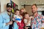 Britney Spears publica foto com bebês de Lance Bass, ex-vocalista da 'N Sync<!-- NICAID(15491475) -->
