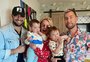 Britney Spears publica foto com bebês de ex-vocalista do 'N Sync e fãs vibram: "Parece tão feliz"