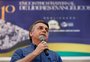 Bolsonaro diz que "passaporte vacinal" é um "crime" e que ele "está imune" ao coronavírus