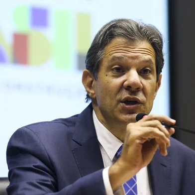 O ministro da Fazenda, Fernando Haddad, dÃ¡ entrevista coletiva, para detalhar as primeiras medidas econÃ´micas do governo.A ministra do Planejamento e Orçamento, Simone Tebet,e o ministro da Economia, Fernando Haddad, detalham as primeiras medidas econômicas do governo, durante coletiva, no ministério da EconomiaLocal: BrasÃ­liaIndexador: Valter Campanato/AgÃªncia BrasilFonte: AgÃªncia Brasil/Empresa Brasil dFotógrafo: Reporter FotogrÃ¡fico<!-- NICAID(15320387) -->