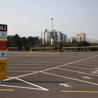 CAXIAS DO SUL, RS, BRASIL, 18/08/2024. A reportagem foi até os Pavilhões da Festa da Uva, para conferir o andamento das obras para melhoria do parque. (Bruno Todeschini/Agência RBS)Indexador: Bruno Todeschini<!-- NICAID(15843467) -->