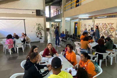 Oficinas implementadas pelo programa RS Seguro, envolvendo moradores da Grande Cruzeiro e Instituto dos Arquitetos do Brasil/RS, serviu pra definir os pontos que vão receber as obras