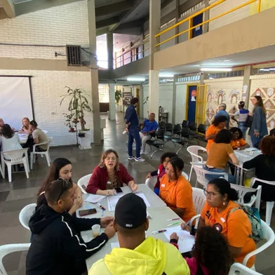 Oficinas implementadas pelo programa RS Seguro, envolvendo moradores da Grande Cruzeiro e Instituto dos Arquitetos do Brasil/RS, serviu pra definir os pontos que vão receber as obras