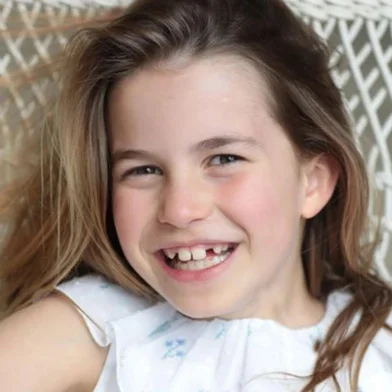 Família real publica foto inédita de princesa Charlotte para celebrar aniversário de oito anos <!-- NICAID(15417689) -->