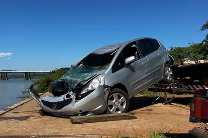Identificados dois idosos que morreram após carro cair no Rio Taquari, em Estrela<!-- NICAID(16189989) -->