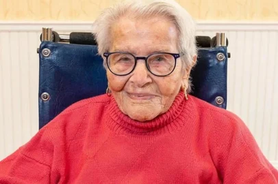 A polonesa Rose Girone, sobrevivente mais longeva do Holocausto, faleceu na última segunda-feira (24), aos 113 anos. Ela presenciou os eventos da Noite dos Cristais e teve o marido levado para um campo de concentração durante o regime nazista.<!-- NICAID(15986326) -->