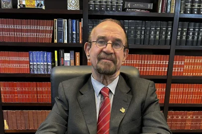 22/08/2023 - Cezar Bittencourt, advogado gaúcho que assumiu a defesa do tenente-coronel Mauro Cid no caso das joias de Bolsonaro. (Foto: Divulgação)<!-- NICAID(15517395) -->