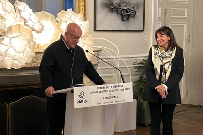 Emilio Kalil é condecorado Medalha Grand Vermeil<!-- NICAID(16231036) -->