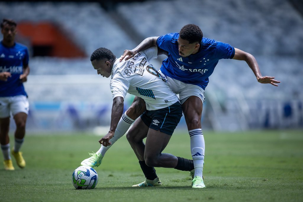 Grêmio perde para o Cruzeiro e fica com o vice na Copa do Brasil Sub-20