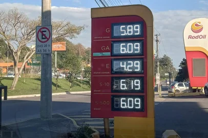 Alteração em impostos federais tem impacto parcial sobre o preço da gasolina em Caxias<!-- NICAID(15786363) -->