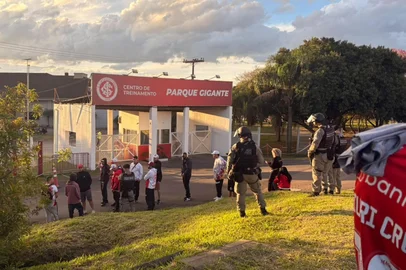 Amanda Munhoz / Agencia RBS Brigada Militar no CT Parque Gigante, do Inter<!-- NICAID(16360087) -->