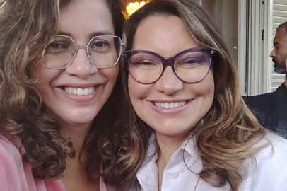 Deputada federal Denise Pessôa (PT) e primeira-dama Janja da Silva, em viagem oficial a Portugal. Foto divulgada no Twitter de Denise no dia 24/4/2023.<!-- NICAID(15411020) -->