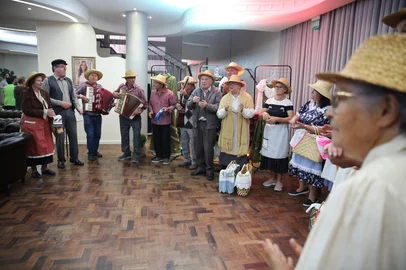 Cultura italiana, gastronomia típica, feiras e shows: o que esperar da 25ª Fenakiwi e 21º Entrai, em Farroupilha.<!-- NICAID(15995481) -->