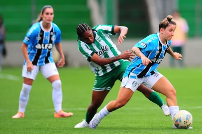 CAXIAS DO SUL, RS, BRASIL, 16/11/2025. Juventude x Grêmio, jogo de ida válido pela final do Campeonato Gaúcho Feminino (Gauchão Feminino 2025) e realizado no estádio Alfredo Jaconi. (Porthus Junior/Agência RBS)Indexador: BTK                             <!-- NICAID(16168420) -->