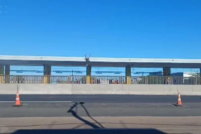 Torcidas organizadas brigam na estação fatima<!-- NICAID(15991240) -->
