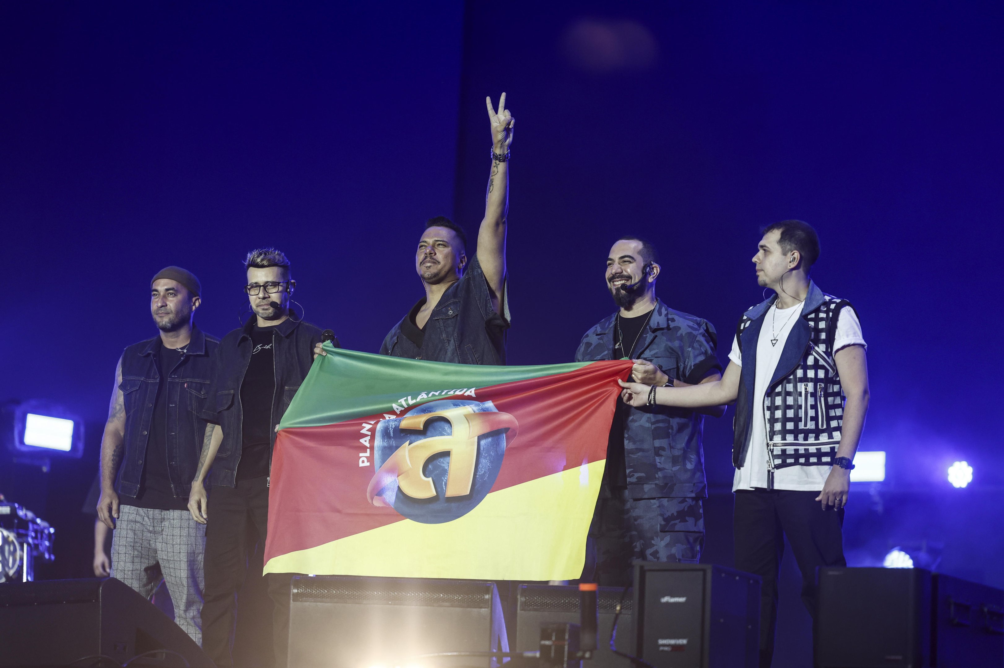 Guitarrista Lourenço Rebetez estreia em disco com 