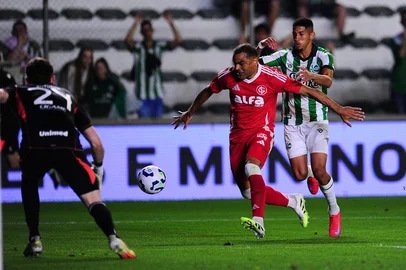 CAXIAS DO SUL, RS, BRASIL, 27/09/2025. Juventude x Internacional, jogo válido pela 25ª rodada da série A do Campeonato Brasileiro 2025 e realizado no estádio Alfredo Jaconi. (Porthus Junior/Agência RBS)Indexador: BTK                             <!-- NICAID(16134255) -->