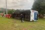 Colisão entre carro e ônibus deixou feridos na RS-020, em Taquara<!-- NICAID(15453012) -->