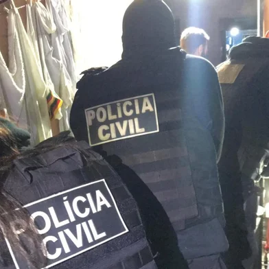 Polícia ataca duas facções envolvidas em homicídios na zona norte de Porto Alegre.<!-- NICAID(16085143) -->