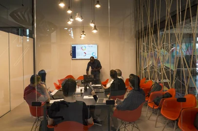 Registro do Pitchday, no Instituto Hélice, em março de 2020 (antes das medidas restritivas da pandemia)O que é pitchday?O processo de apresentar uma ideia é o primeiro desafio enfrentado por empreendedores para conseguir alavancar uma startup. O Pitch Day é o dia marcado para essa apresentação, que pode se transformar no momento divisor de água da história do negócio e marcar o instante em que investidores e grandes clientes se encantaram pelo projeto.<!-- NICAID(14763416) -->