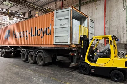 Os produtos da Cooperativa Vinícola Garibaldi conquistaram um novo mercado internacional, o da Armênia. O país do leste europeu comprou um lote de 9,6 mil espumantes da linha Garibaldi Vero. Metade do total é brut e o restante est´pa dividido entre brut rosé e demi-sec.<!-- NICAID(16021434) -->