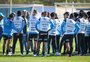 Sono, cardápio e hidratação: os cuidados do Grêmio para o jogo das 11h contra o Cuiabá