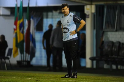 NOVO HAMBURGO, RS, BRASIL, 04/06/2023. Novo Hamburgo x SER Caxias, jogo válido pela quinta rodada da Série D do Campeonato Brasileiro, no Estádio do Vale. (Bruno Todeschini/Agência RBS)Indexador: BTK<!-- NICAID(15447448) -->