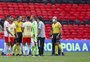Multa, reclusão e até eliminação: o que diz a legislação sobre "mala" no futebol brasileiro