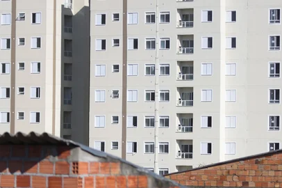Porto Alegre, RS, BRasilMercado aponta aumento na demanda de imóveis do Minha Casa Minha Vida<!-- NICAID(15830763) -->