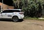 Idoso é morto a tiros dentro de carro em Santo Ângelo; polícia busca casal suspeito