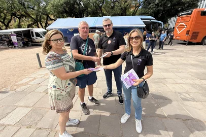 Ato de conscientização do TJ sobre a violência contra as mulheres<!-- NICAID(16240505) -->