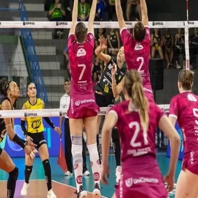 Praia Clube x Maringá, vôlei feminino