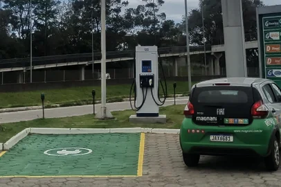 Estação recarga em Torres<!-- NICAID(15596788) -->