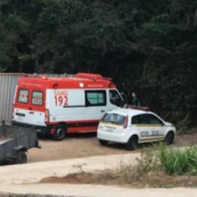 Uma mulher com idade em torno de 30 anos foi encontrada morta em Bento Gonçalves na tarde desta segunda-feira (10)<!-- NICAID(14779502) -->