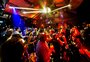 "Tem onde ir todos os dias”: quais as festas e bailes que movimentam a vida social dos 50+ em Porto Alegre? 