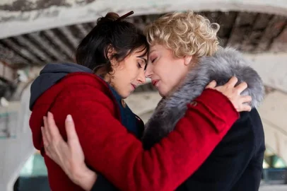 Festival de Cinema Italiano no Brasil na Sala de Cinema Ulysses Geremia. Lembrando que todas as exibições do festival são gratuitas.24/11 (quinta-feira): Carrossel (2021)25/11 (sexta-feira): Água e anis (2022)26/11 (sábado)*: Pão, amor e fantasia (1953)*Sessão comentada com as professoras Elisa Sachet e a Marlei Zanete.27/11 (domingo): Primeiro amor (1978) <!-- NICAID(15273572) -->