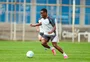 Com suspeita de lesão, atacante do Grêmio está fora do Gre-Nal 454