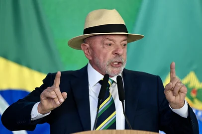 Brazils President Luiz Inacio Lula da Silva speaks during a ceremony to celebrate progress in the social security system at the Planalto Palace in Brasilia on September 3, 2026. (Photo by Evaristo Sa / AFP)Editoria: POLLocal: BrasíliaIndexador: EVARISTO SASecao: national securityFonte: AFPFotógrafo: STF<!-- NICAID(16359434) -->